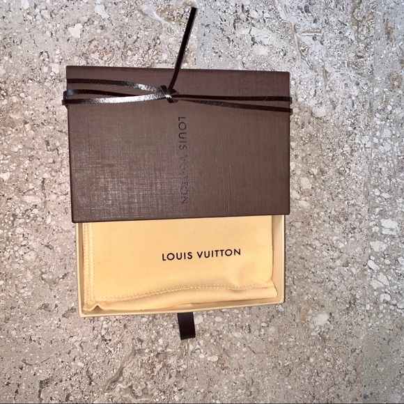 Louis Vuitton Gift & Storage Box - Picture 8 of 8